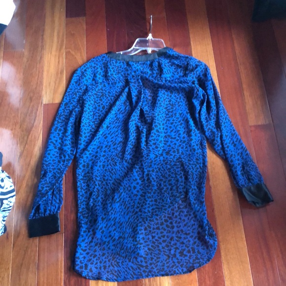 Animal print sheer top! - Picture 3 of 4